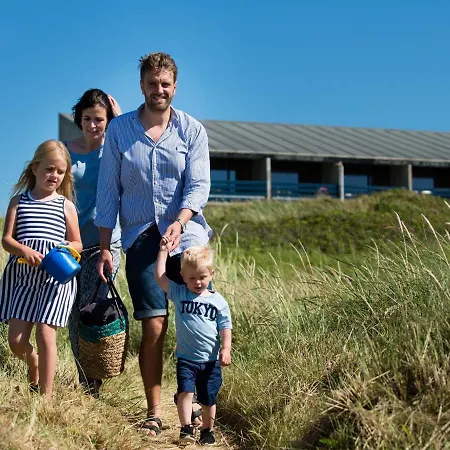 Lxxxi * Hirtshals